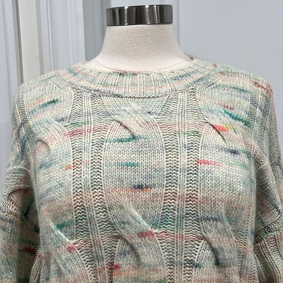 New! American Eagle AE Whoa So Soft Cable Knit Sweater Cozy & Colorful Size M - Picture 6 of 16